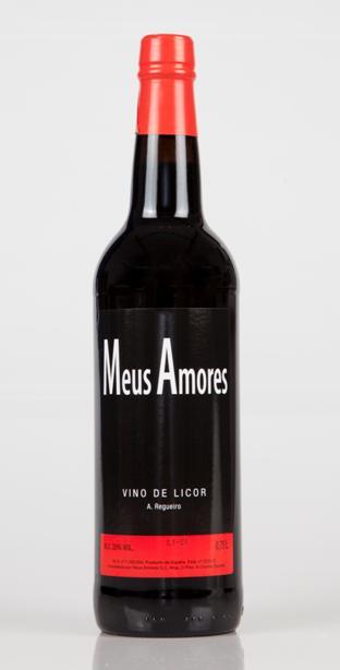 MEUS AMORES MEUS AMORES: VINO DE LICOR FROM CAREFULLY SELECTED, VERY RIPE GRAPES OF THE GARNACHA PRODUCTION PROCESS: made from very ripe grapes of the Garnacha variety; the very best