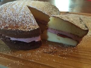 Victorian Sponge Cake Makes: 1 Luscious 20cm cake Ingredients: 200g caster sugar 200g softened butter, cubed 200g self raising flour, sifted 1 teaspoon baking powder 4 eggs, lightly beaten at room