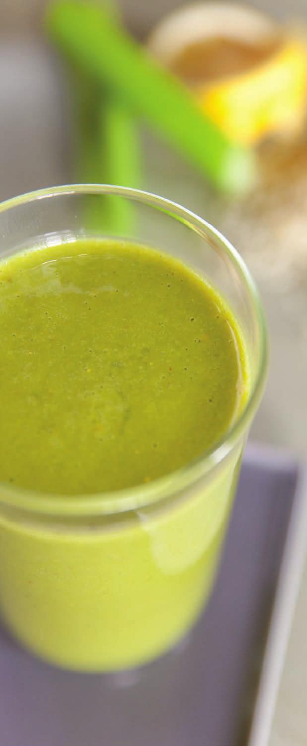 NUTRIBLAST RECIPES CLEAN GREEN 2 cups spinach 1 stalk celery ¼ cup parsley 1 Persian cucumber 1 small apple (core and seeds removed) Juice of ½ lemon 1 Tbsp hemp seeds 1 cup coconut water ½ cup