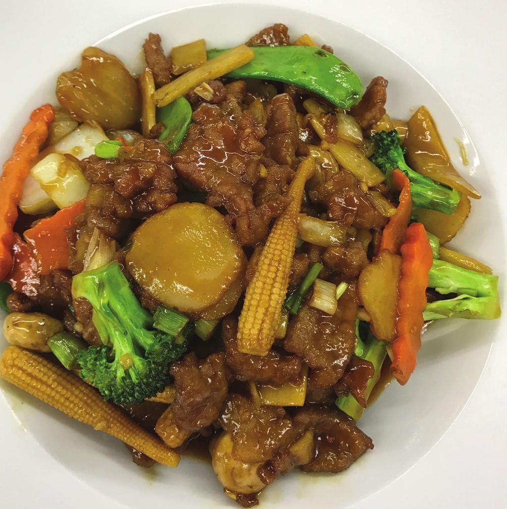 95 Hunan Lamb Slices of lamb with fresh broccoli, fresh mushrooms and carrots sautéed in Chef s spicy hot pepper sauce 10.
