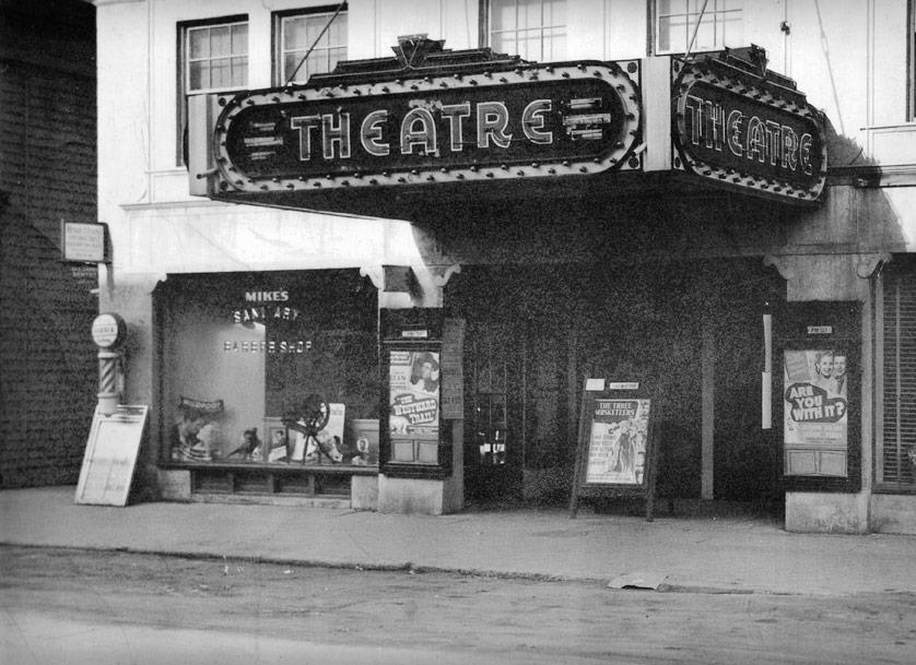 Shattuck Cinema 2230 Shattuck Avenue (510) 464-5980 United Artists 2274 Shattuck Avenue (510) 843-0193 MOVIES California Theaters 2113 Kittredge Street (510) 464-5980 Rialto Cinemas Elmwood 2966