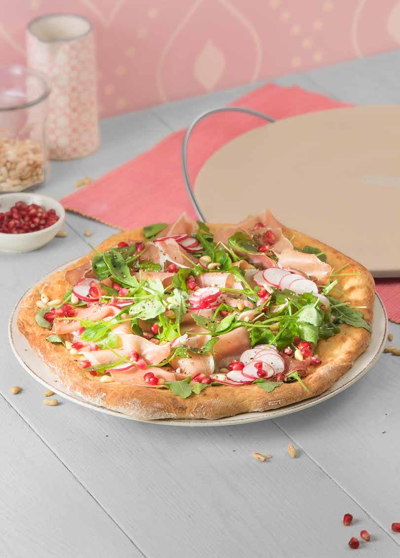 Our tip Do not put Parma ham, rocket or fresh herbs onto the pizza