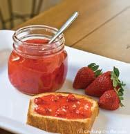 Jem Strawberry (Mulberry/BlueBerry, etc) 200 gm fresh strawberry ½ biji perahan lemon 10 ~ 15 sachet Surevia stevia (mengikut kesukaan kemanisan) 30 ml air 1.