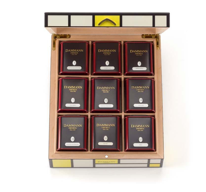 Swing : 9 flavored tea-blends together in this lacquered wooden