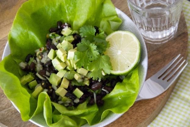 Black Bean Butter Lettuce Cups [Serves 2]* 1 15oz can of black beans, drained and rinsed (I use Eden Organics brand) ¼ cup minced red onion small handful of cilantro, chopped 8 butter lettuce leaves