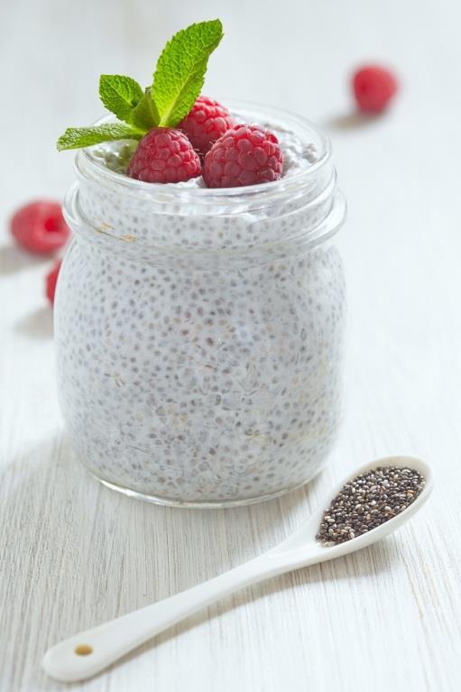 Vanilla Coconut Chia Pudding [Serves 4]* 2 cups coconut water or filtered water (I prefer coconut water, it s sweeter) 1/2 cup raw cashews 2 tbsp. coconut oil 1 tbsp. unsweetened coconut flakes 1 tsp.