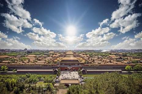The Summer Palace, China's Qing Dynasty imperial garden, formerly known as the Ching Yi Garden, is located in the western suburbs of Beijing, fifteen kilometers from the city, covering an area of