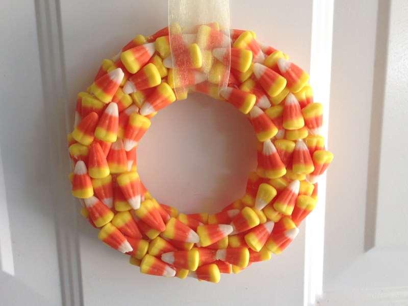 Idea #9: Candy Corn Wreath Here s another beautiful Fall or Halloween decoration, if you can bear to sacrifice this candy because once you make the wreath, you can t