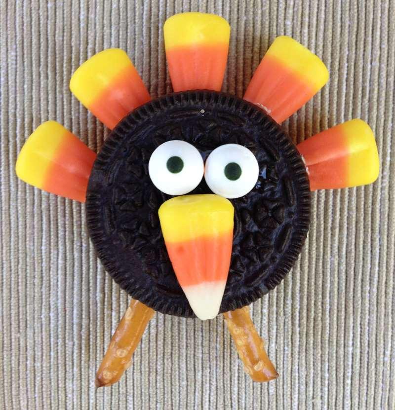 Idea #15: Easy Candy Corn Turkey Cookies Kids Can Make This is always a fun project for kids and adults alike.