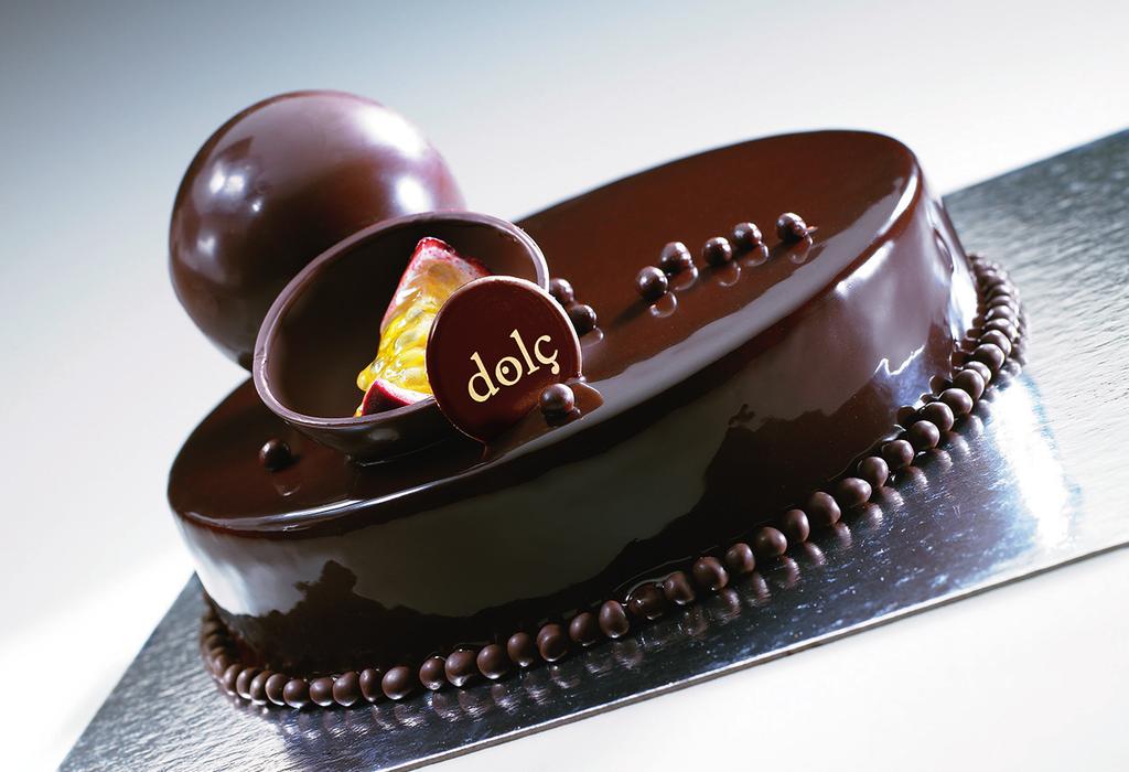 JU/TH What in French is known as entremet, and here is called cake, is the true king of