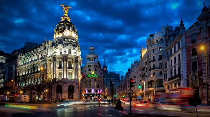 MADRID / CASTILLA Y LEON We propose you discover the Capital of Spain, Madrid, the most powerfull and historic City from