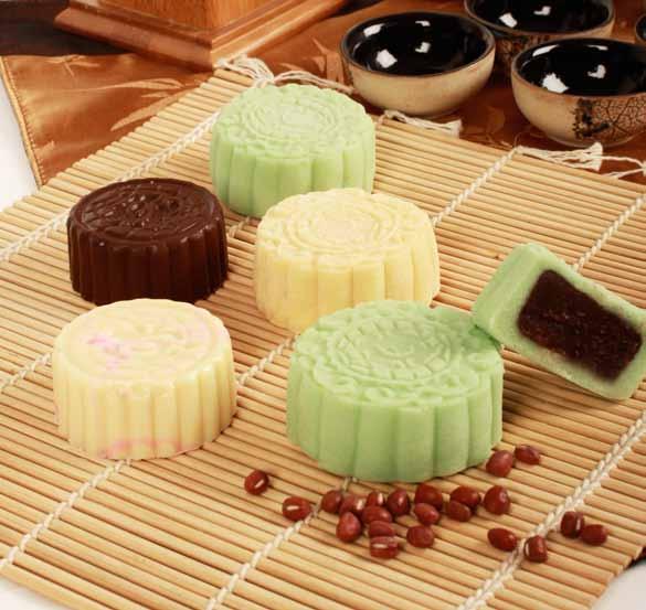 Miniature Collection Our famous Mini Mooncakes are perfect gifts for family and friends.