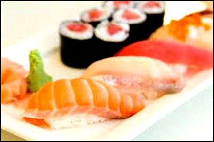 95 Japanese BBQ Filet Mignon, Seared Jumbo Shrimp and Salmon Seafood Lunch Bento $15.