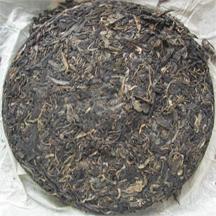 The darker teas indicate a more oxidized or fermented leaf
