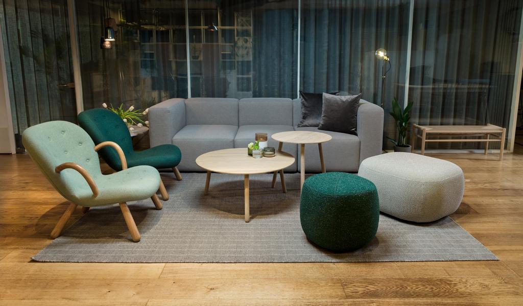 A contemporary meeting and co-working space in the heart of Clerkenwell. Space and Icons is a creative meeting space and conference centre in Clerkenwell, Central London.