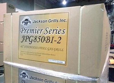 Most of your portable grill has been factory assembled, however there are still some items that must be unpacked, and placed in the correct position in your barbecue.