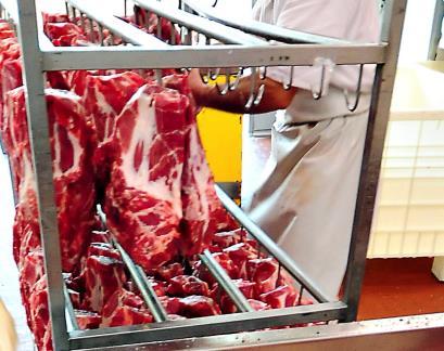 The supply chain Full traceability back to the raw material used is possible in every processing step PGI, PDO recognition Authorisation to exports to Japan, USA and Hong- Kong Abattoir