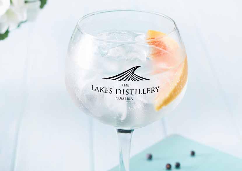 PERFECT SERVE Balloon glass, cubed ice 50ml The Lakes Gin