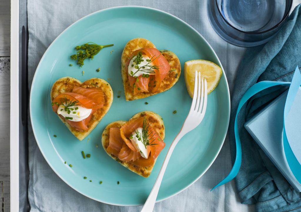 Ricotta and zucchini pikelets with smoked salmon Serves 4 (makes 12) Preparation time: 15 minutes Cooking time: 15 minutes 1 cup (150g) white spelt flour 2 tsp baking powder 2 eggs 1/2 cup (125ml)