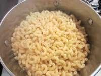 PASTA, ELBOW COOKED - 81861 48 hours refrigerated 4 Gallons Water Ice Bucket 4 Tablespoons Salt Large Container 4 Quarts Pasta Elbow Macaroni Long Pasta Spoon 0.