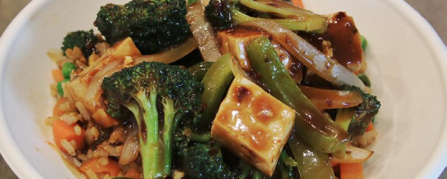 KUNG PAO TOFU & VEGETABLES Featuring Minh Less Sodium Kung Pao Sauce KUNG PAO SAUCE CN Crediting M/MA Vegetables (Other) Vegetable (Dark Green) 13/4 oz.