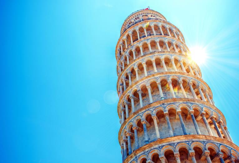 VIP Small Group TUSCANY GRAND TOUR Best of SIENA, SAN GIMIGNANO, PISA, CHIANTI, PISA and LUCCA (12h) Three hundred years ago, aristocratic and noble young men from Europe began taking a trek through