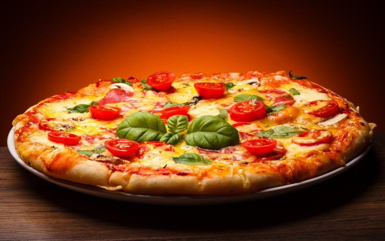 PIZZA & GELATO COOKING COURSE (3h) SMALL GROUP TOUR - Max 25 Pax Learn to make Pizza and Gelato just like the Italians do!