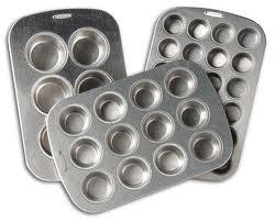 Muffin Tin (pan) Used to bake muffins & cupcakes.