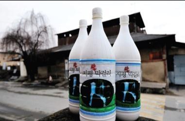 salt) Specialty Food-Themed Tour Programs - Tapping into the popularity of makgeolli (rice wine) in Japan as a healthy drink, a makgeolli