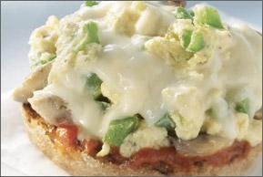 DASH Scrambled Egg and Mozzarella Breakfast Pizza Ingredients 1 whole wheat English muffin 2 mushrooms, sliced 2 green onions, finely chopped 4 tablespoons diced green or red bell pepper 1/2 cup egg