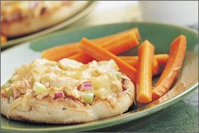 Skinny Tuna Melt A tuna melt turns an ordinary tuna sandwich into an extraordinary one. It makes a super quick and easy lunch and is absolutely delicious.