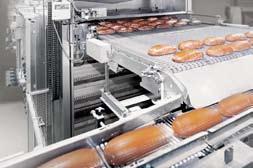 The strength of the line concept is that it combines conveyors, final proofers, oven and