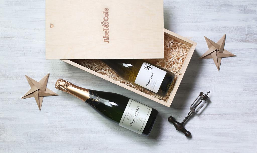 Marlborough Sauvignon Blanc, The Collectables, Walnut Block 2013 (750ml) The Festive Nibbles Hamper (XHP33) 55 You ll soon have shortbread stars in your eyes (although we do suggest eating them).