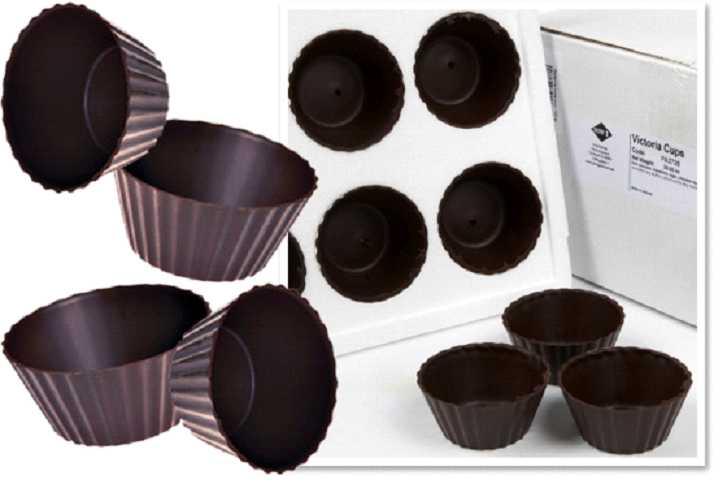 133509 Pastry 1 1/144 Count Dark Chocolate Victoria Cup Round dark chocolate cup with flared, fluted sides.