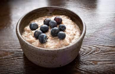 You will need to add these ingredients each morning to your pre-mixed dry ingredients when you want to make porridge. 1 teaspoon butter. 1/3 cup boiling water. 1/4 cup unsweetened almond milk.