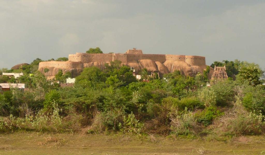 Tirumayam Fort