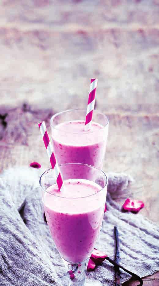 frozen strawberries 1½ scoops IsoWhey Strawberry Smoothie 1-2 tablespoons flaxseed