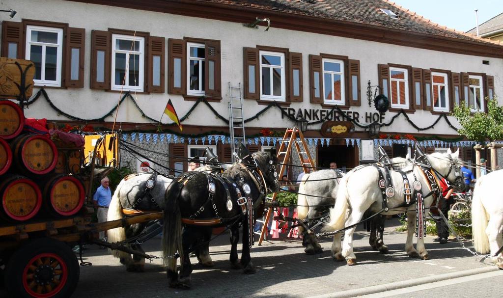 Restaurant Frankfurter Hof Dear guest, We are very pleased to welcome you in our Seppche! This restaurant has been family-owned for 49 years. We are sure that you will feel at home with us.