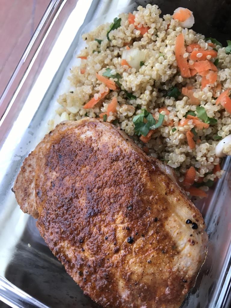 Lunch 2 256 calries 7g fat 22g carbs 26g prtein Vegetarians: Sub Bca Meat f Chice fr prk r sub meal Blackened Prk Chps Quina ½ fr this meal & ½ fr meal belw: 1 ½ cup quina 3 cups chicken brth,