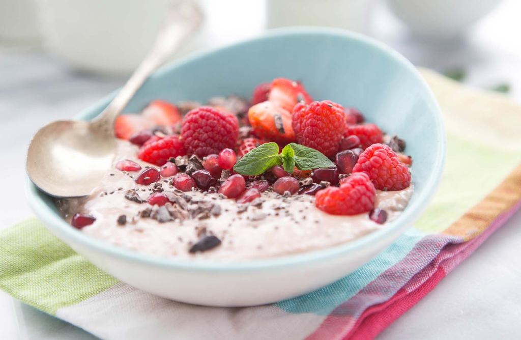 14. Hi Protein 5-Minute Breakfast Bowl Chia pudding mixed protein powder makes a tasty morning custard. Feel free to use chocolate or vanilla powder with this one.