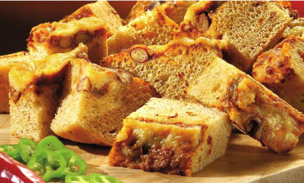 Mexican Chilli Beef Bites DOUGH Wright s Premium White Bread Mix 500g Lukewarm Water 320ml Ready prepared Chilli Con Carne 1 x 400g tin TOPPING Grated Cheese 150g Method (Serves 32 small bite size