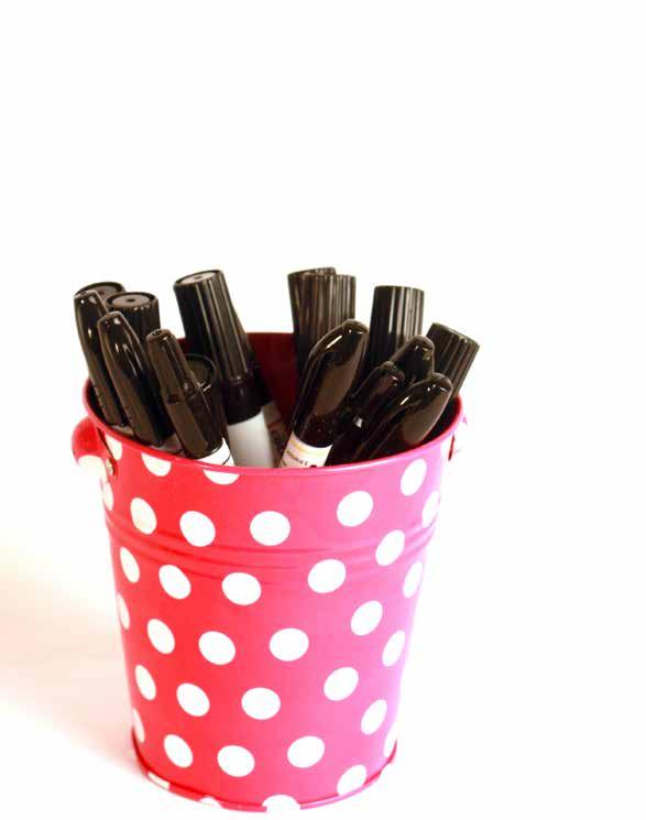 edible color markers Filled with edible ink, these markers are used to paint over frosting sheets, fondant
