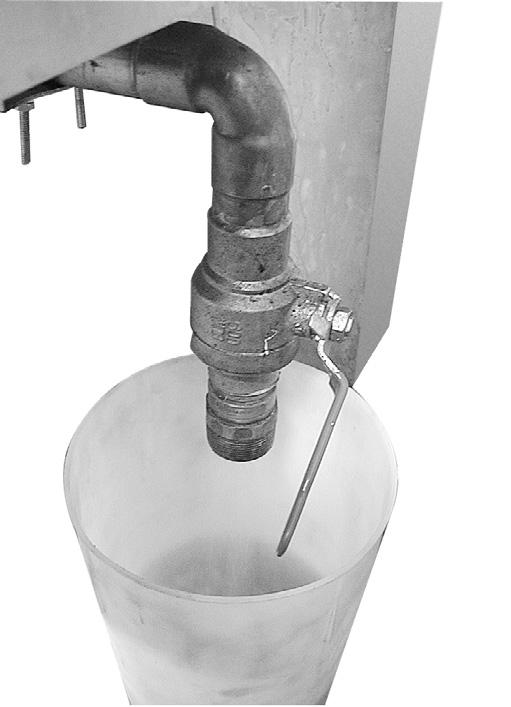 Refer to Manual Cooking, above, to set additional time if needed. Use insulated gloves and remove the angle V- spits (Fig. 33). Release foot switch.