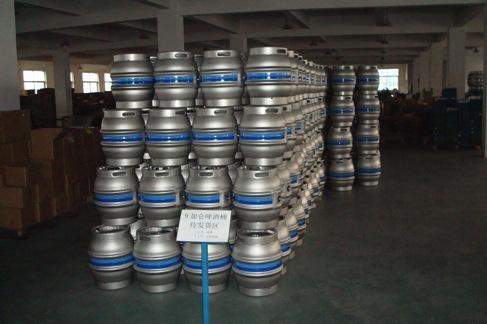 Manufacture Finished casks ready for delivery Note the colour banding on The casks to aid repatriation To the