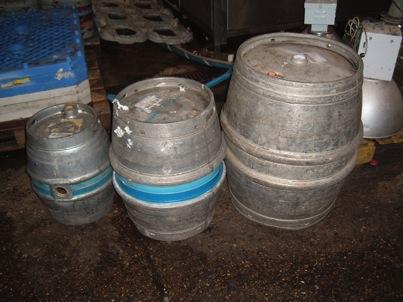 Cask Sizes and Fabrication Three sizes regularly used in The UK from left to right