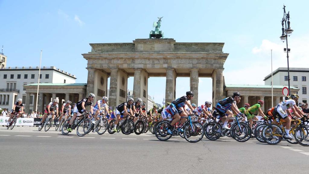 VELOTHON BERLIN 2018 From Dresden to Berlin Train for your goal, take on the challenge and enjoy the moment of crossing the finish line in front of thousands of spectators and fans at the Brandenburg