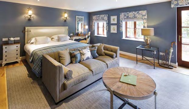 Overnight Stays After your Christmas party, there s no need to head home straightaway when you can extend your Greenhills experience by staying the night in one of our beautifully appointed rooms