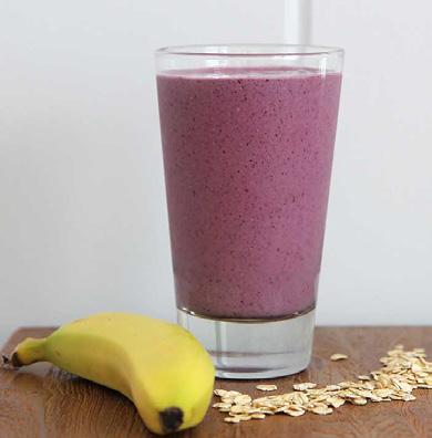 6. Oat Berry Protein ½ cup almond milk ½ cup Greek yogurt 2 tablespoons oats ¼ cup