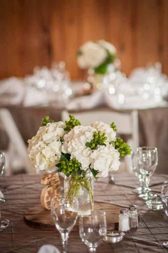 EXPERIENCE SPLENDOUR IN THE VALLEY There are many special occasions to bring family and friends together weddings, special birthdays and anniversaries celebrate in a private and majestic setting in
