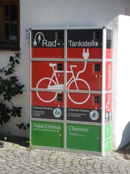 primerno urejen. Na več mestih je možna izposoja koles, cene celodnevnega najema se gibljejo okoli 10 Eur.